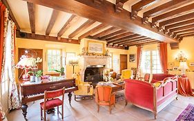 Le Petit Manoir Des Bruyeres